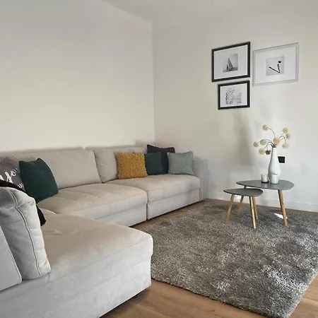 Udoban ,dvosobni Apartman,106m2! Apartmán Zadar
