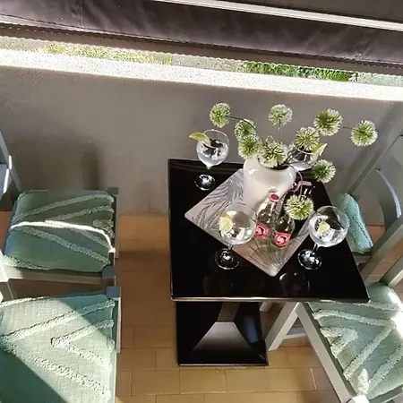 Udoban ,dvosobni Apartman,106m2!
