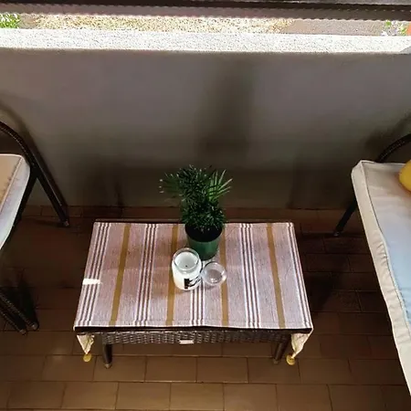 Apartmán Udoban ,dvosobni Apartman,106m2! *