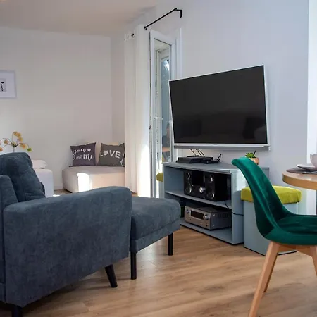 Udoban ,dvosobni Apartman,106m2! Apartmán *